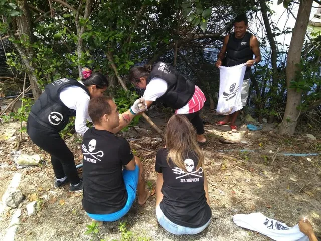 Operação Ondas Limpas Sea Shepherd