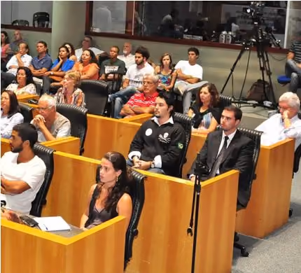 Thiago Barrack Lavander, coordenador do Grupo de Apoio (ES), presente na Audiência