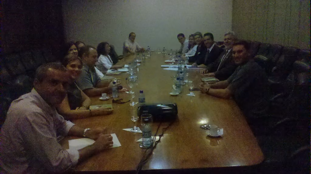 2011-05-03_17-55-30_181_Brasília
