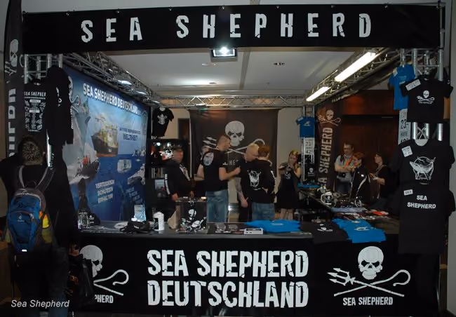 Estande da Sea Shepherd Alemanha na FedCon. Foto: Sea Shepherd Austrália/Kylie Herd