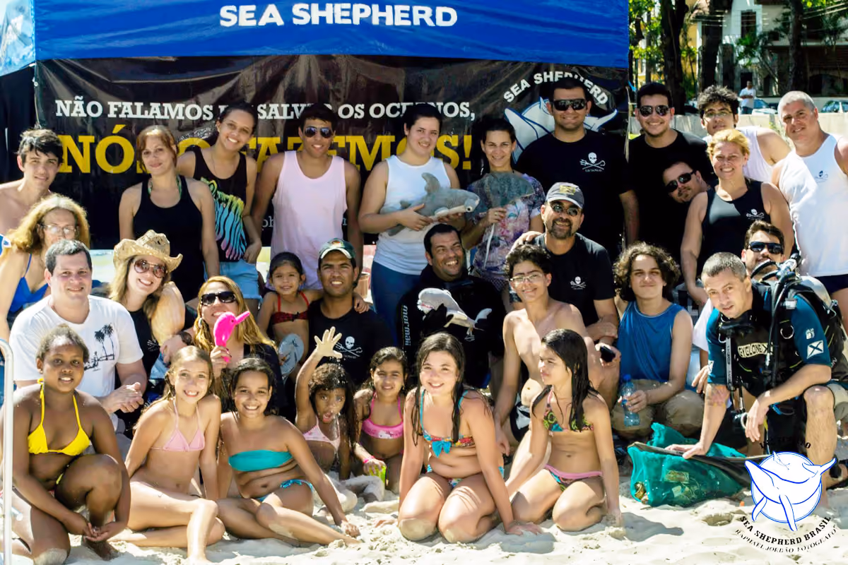 Voluntários Sea Shepherd - Foto: Raphael Jordão