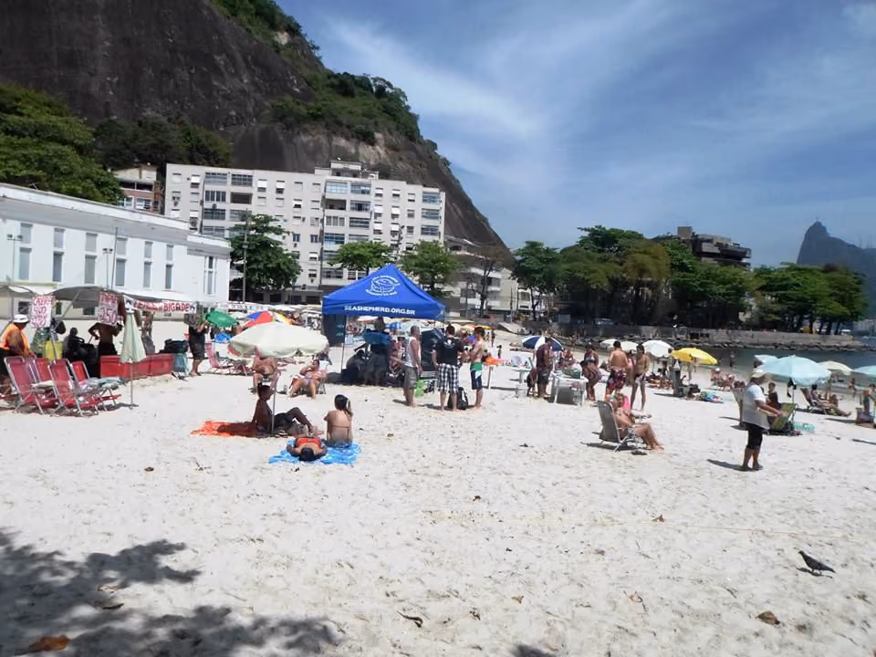 Clean UP Praia da Urca - Foto: Celso Leite