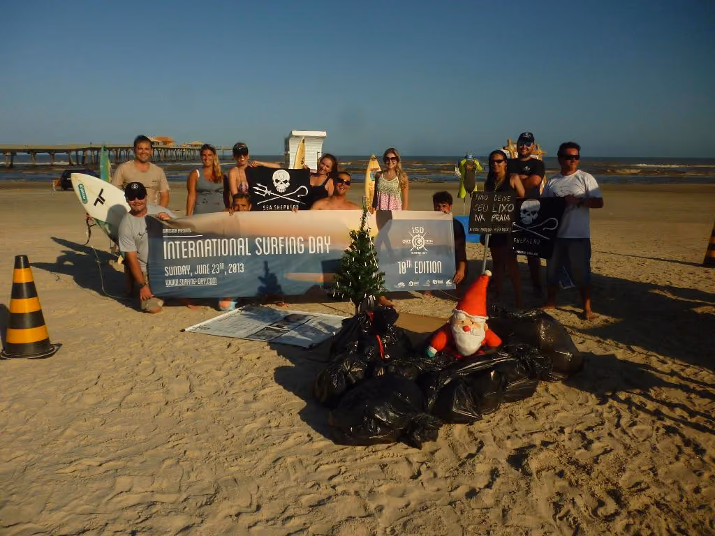 Final do evento. "A vida marinha agradece!"