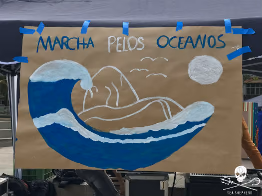 Cartaz Marcha Pelos Oceanos por um mar livre de plástico