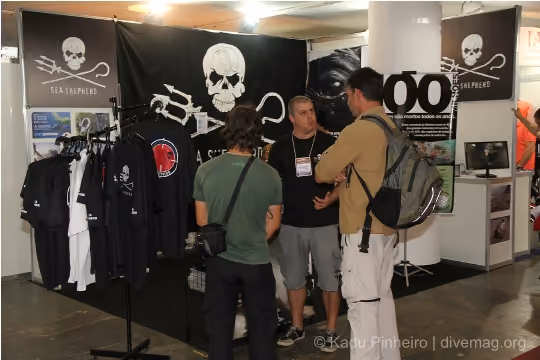 Luiz Albuquerque, diretor do núcleo RJ, explicando o trabalho do ISSB