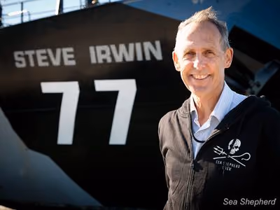 Bob Brown com o Steve Irwin. Foto: Sea Shepherd