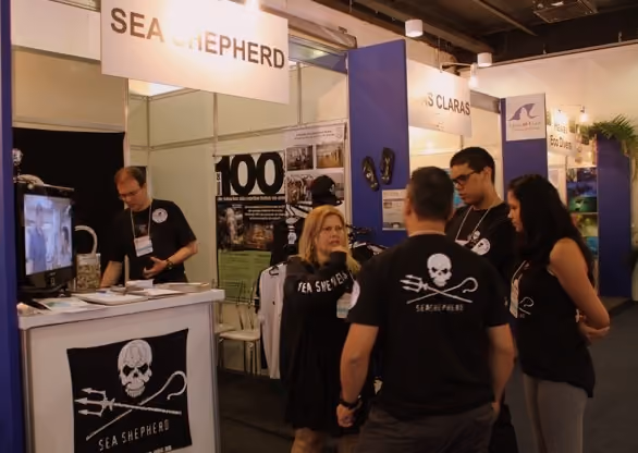 Voluntários da Sea Shepherd Brasil no PADI Dive Festival 2015