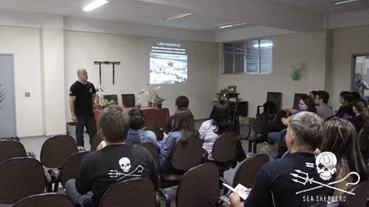 Sea Shepherd Brasil / Raphael Jordão
