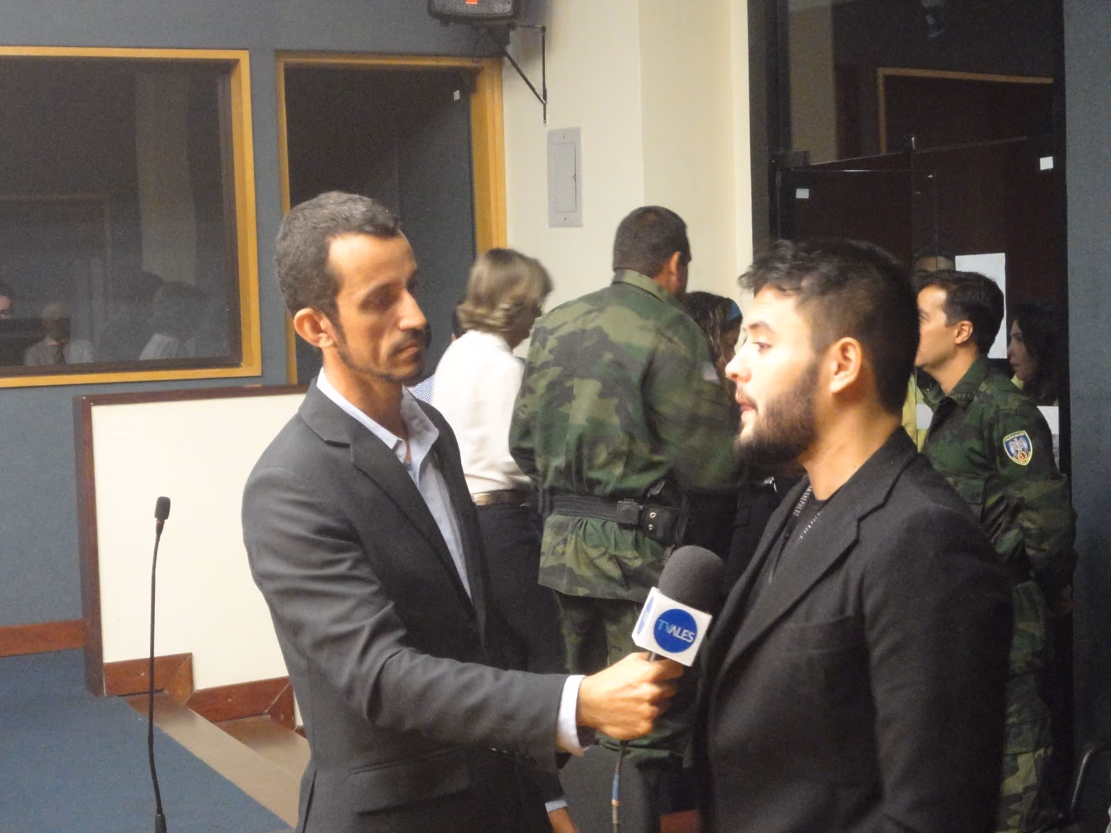 Ao vivo na TV ALES debate e entrevista do Diretor Regional do Núcleo do Estado do Espírito Santo do Instituto Sea Shepherd Brasil. Foto: Assembléia Legislativa do Espírito Santo