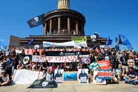 Capitão Watson se une a apoiadores da Sea Shepherd em Berlim. Foto: Jan Holste