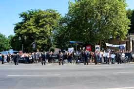 Manifestantes da Sea Shepherd em Berlim. Foto: Jan Holste
