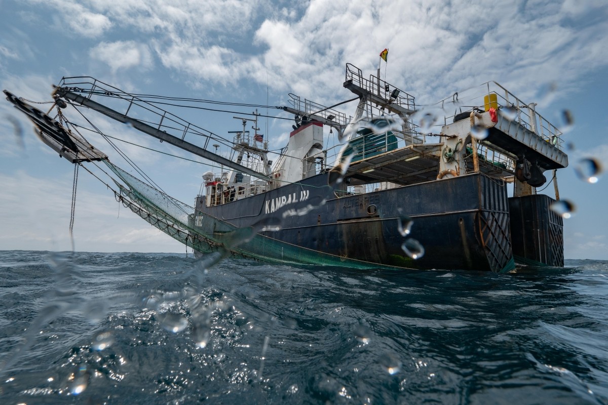Barco de pesca Kanbal III - Thomas Le Coz / Sea Shepherd