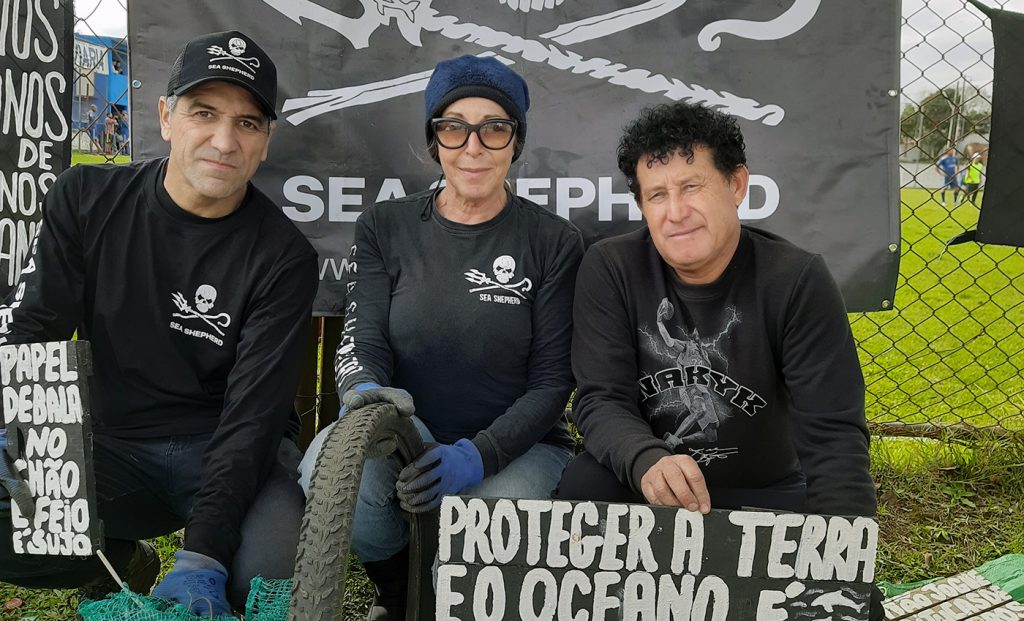 Sea Shepherd Brasil e Comunidade Local Unem Forças para Limpar o Ribeirão dos Padilhas